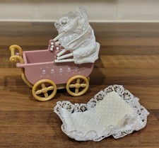 SYLVANIAN FAMILIES CONNOR & KERRI'S NEW PRAM SET SPARES - PRAM - MINT- CONDITION