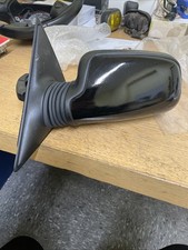 Rover 200 / 400 R8 Door Wing