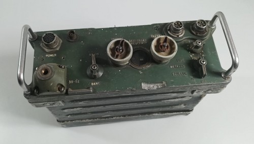 Military radio prc vietnam - radio,