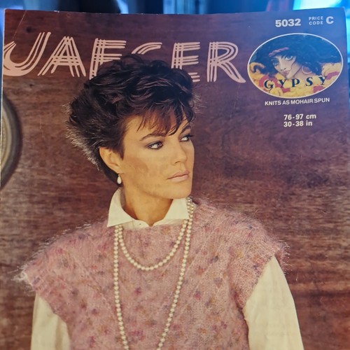 Jaeger 5032 knitting pattern