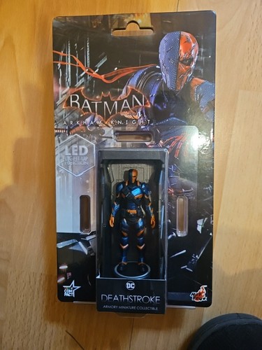 Hot toys deathstroke - deathstroke,