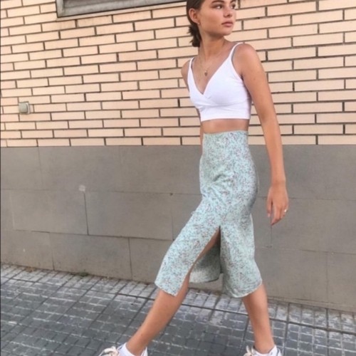 Brandy melville floral midi - melville,