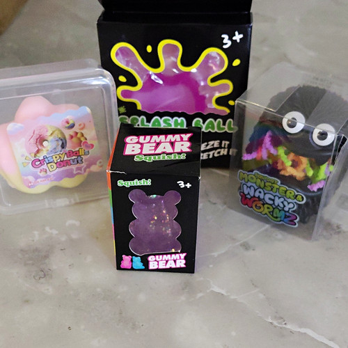 Tactile squishy squeeze - 3+,