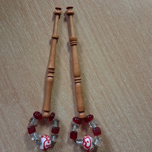 Vintage lace making - x,