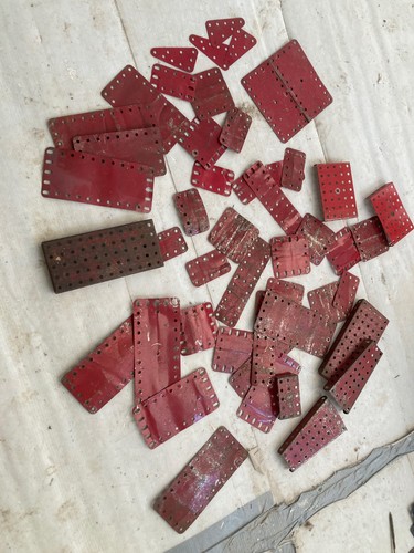 Meccano job lot red plates - red,
