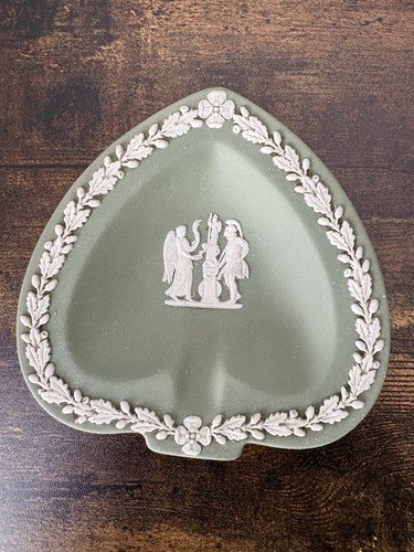 Wedgwood jasperware sage green - jasperware,