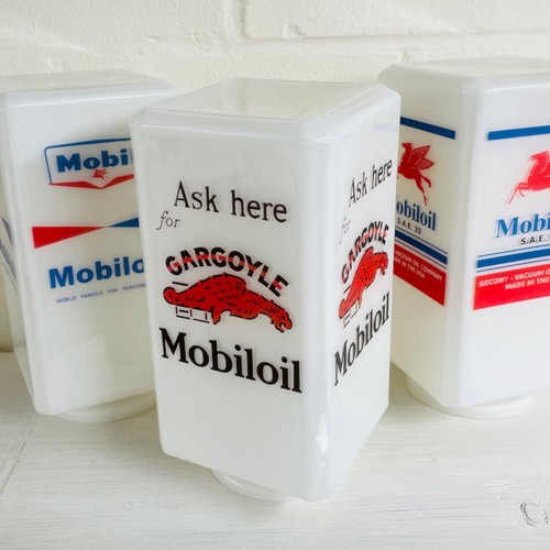 Gargoyle mobiloil square oil - square,