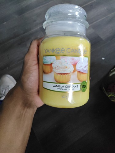 Yankee candle vanilla cupcake - yankee,