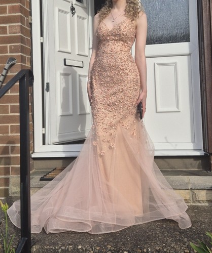Exquisite stunning peach prom - stunning,