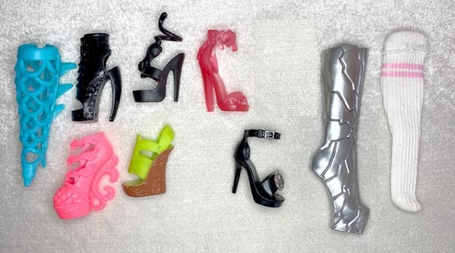 Monster high doll odd shoe - monster,