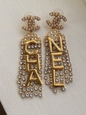Chanel Pearl Crystal CC Strass