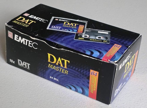 Box emtec r64 dat - of, 10