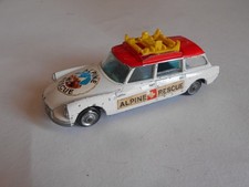 Corgi toys Citroen DS Safari