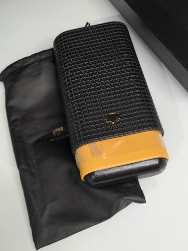 Black leather cedar wood 3ct - cedar,