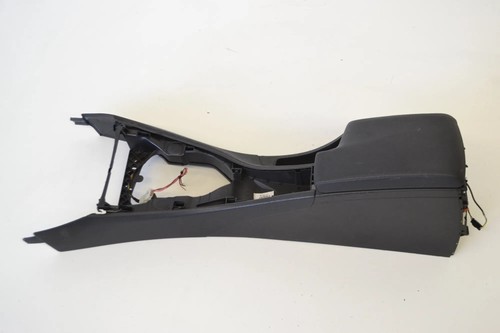 Bmw e91 center console - console, armrest