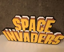 Space invaders desk top - space, 3