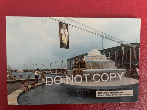 Butlins holiday camp - butlins,