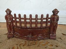 VINTAGE CAST IRON LUSTRE FIRE