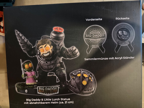 Big gronkh and little lurch - big,