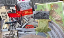 Model Railway Hornby Triang Wills level Crossing Bridges Lights Tunnel OO Gauge 