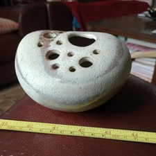 Peter Ellery, Tremaen Pottery, Newlyn, Cornwall. Natural Looking Pebble Vase.