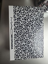 MAC NICO PANDA BRUSH SET