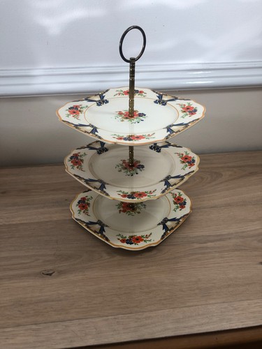 Art deco 1930s tier cake - art,