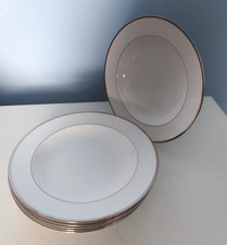 SET OF 6 Wedgwood Carlyn 23cm