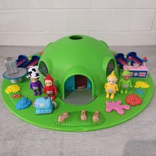 Tomy 2003 Teletubbies Home