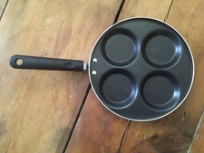 Salter 24cm Mini Pancake Frying Pan Gas, Electric Solid Hob Halogen Radiant Ring