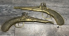 Pair of Vintage Brass Flint Lock Pistol Design Wall Mount Display Guns 26x12cm 