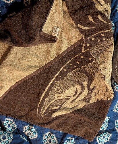 Filson trout towel - trout, large