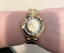 marc jacobs gold watch