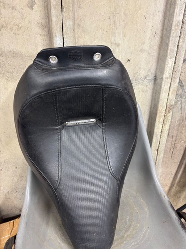 Harley davidson breakout seat - davidson,
