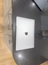 Apple MacBook Air Retina 13-inch 2019 1.6 GHz Dual-Core Intel Core I5 Processor