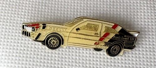 Small cute car enamel lapel - small,