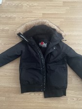 Worn once men’s zavetti canada coat sized medium.  