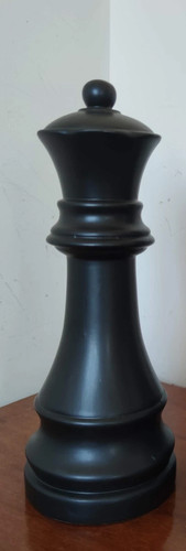 Rare giant chess ceramic - rare,