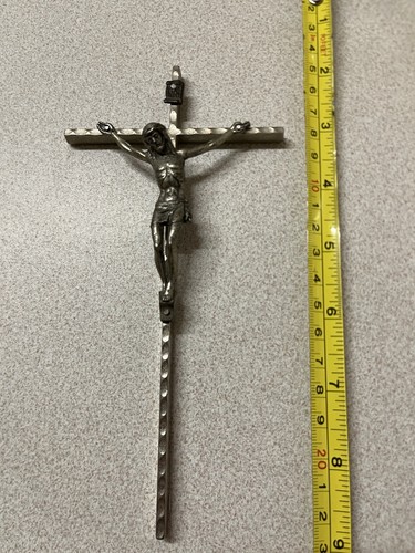 Large metal crucifix - metal, (18cm