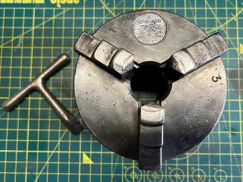 Burnerd 100mm 3 - 30, 3-jaw