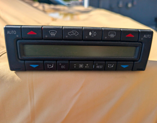 Mercedes benz w208 1998 2002 - mercedes-benz,