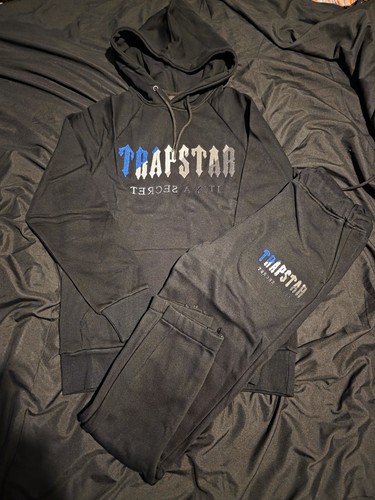 Trapstar chenille decoded - trapstar,