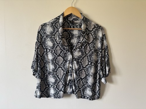 Urban outfitters snakeskin - urban,