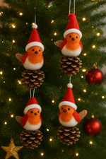 4 pcs Joyful Robin on Pine
