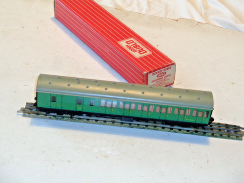 Hornby dublo coach - sr, 4082