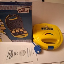 The Simpsons Doughnut Maker (SM716) - with box + manual - TESTED & WORKING