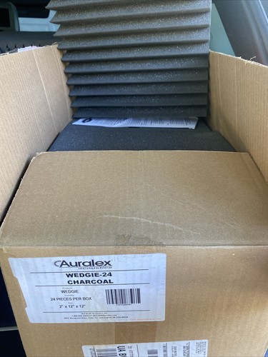 Auralex studiofoam wedgies - 2",
