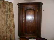 OAK CORNER CUPBOARD ANTIQUE