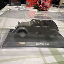 1/32 Scale Burago Street Classics - Citroen 2 CV