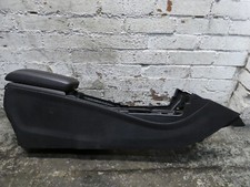 2014 MERCEDES A-CLASS A180 SPORT W176 1.5CDI 5DRS CENTRE CONSOLE+ARMREST